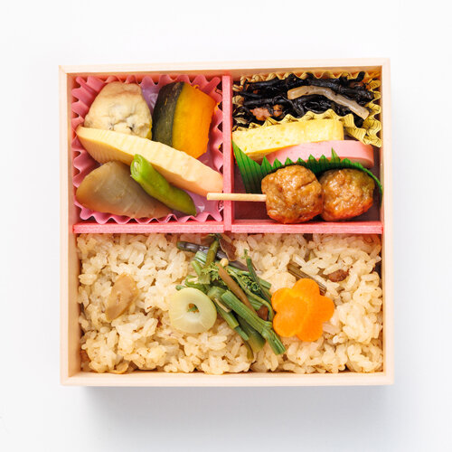 季節のおべんとう～山菜おこわ